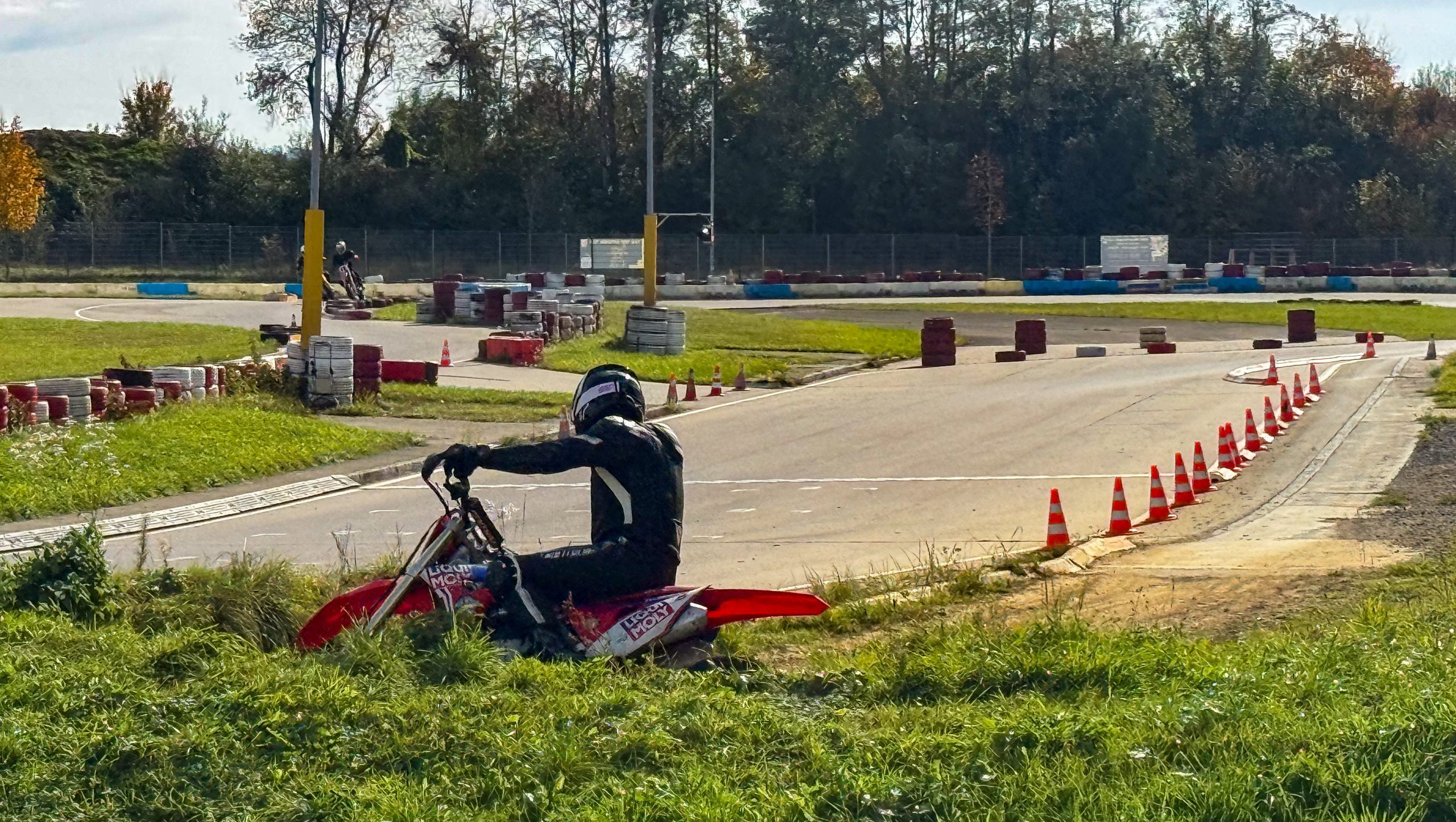 20251019_112140183_iOS